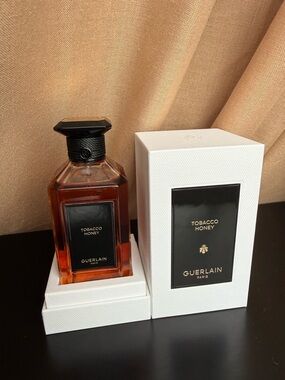 GUERLAIN Tobacco Honey - Amber & Black Bottle with White Box